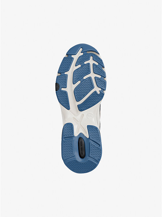 Leo Mixed-Media Trainer