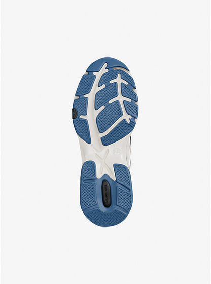 Leo Mixed-Media Trainer