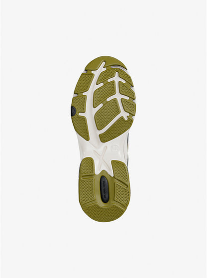 Leo Mixed-Media Trainer