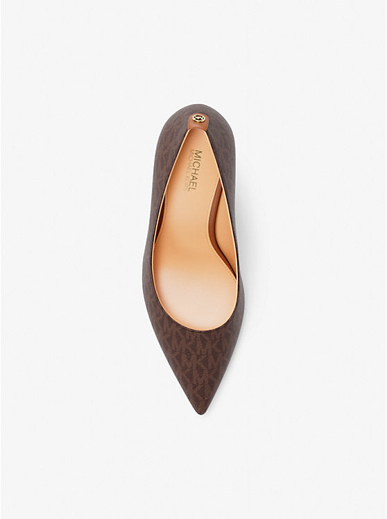 Willa Signature Logo Pump