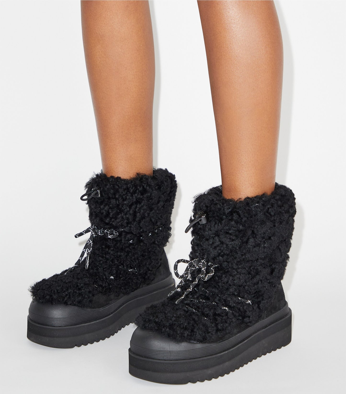 Mellow Shearling Lace-Up Boot