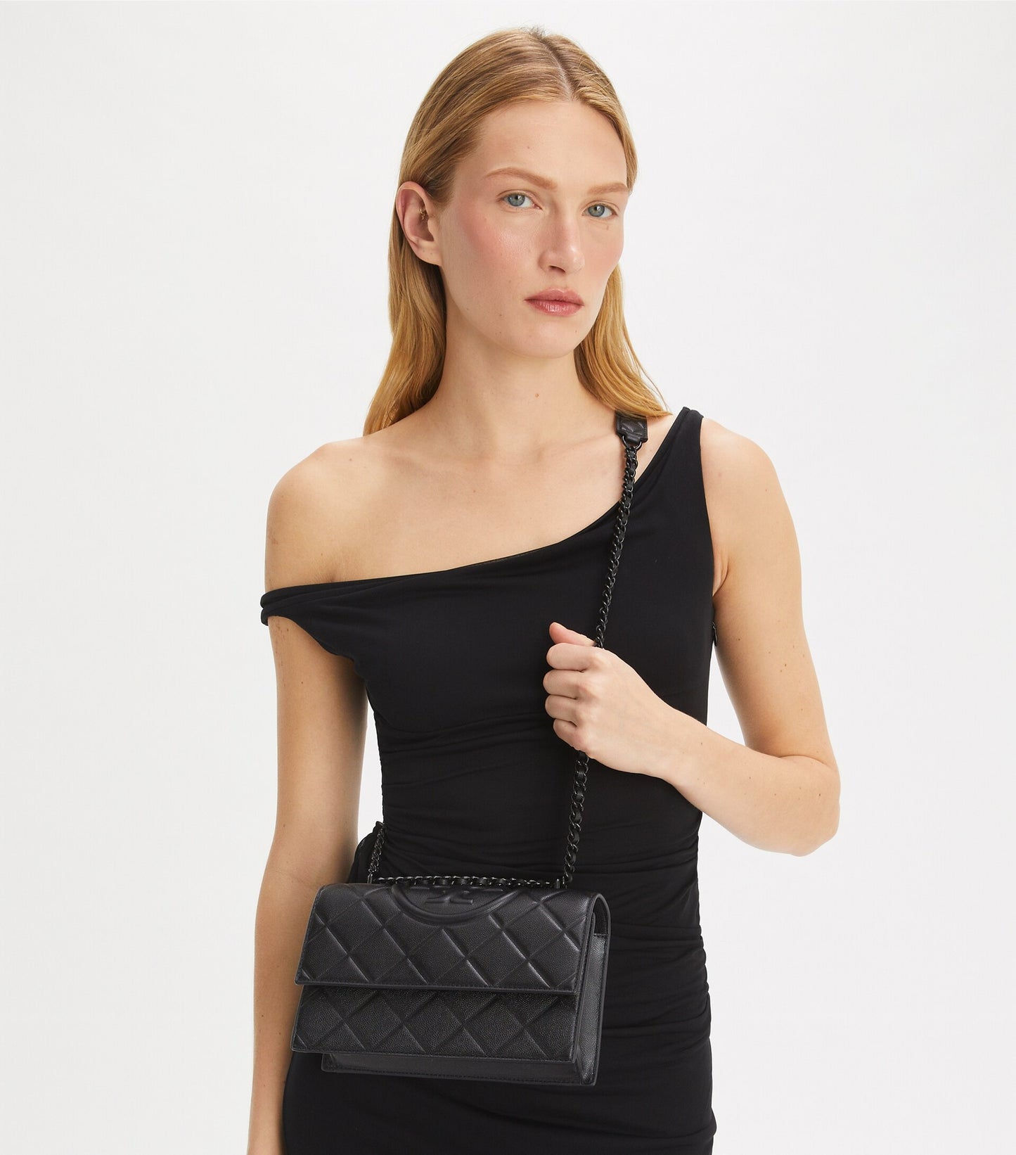 Small Fleming Polished-Grain Shoulder Bag