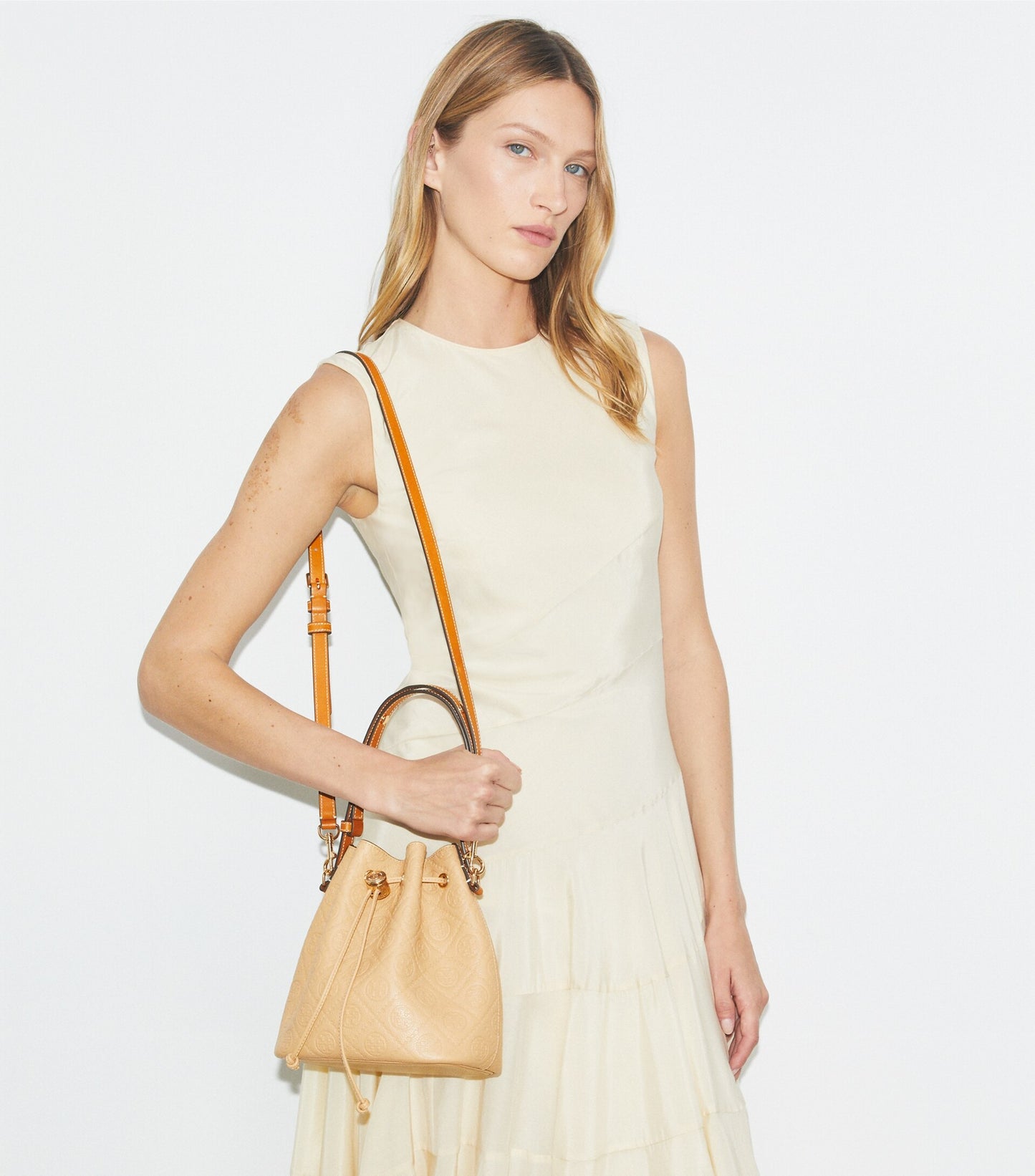 T Monogram Pebble Bucket Bag